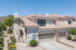 Photo #5: 6866824 Listing