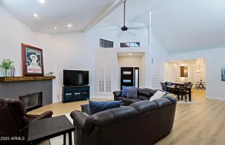 Photo #3: 6867192 Listing 