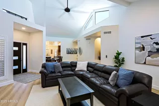 Photo #4: 6867192 Listing 