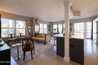 Photo #1: 6867411 Listing 