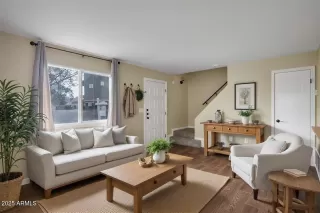 Photo #1: 6867631 Listing