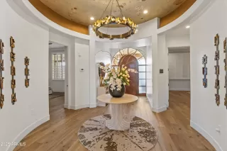 Photo #4: 6867739 Listing 