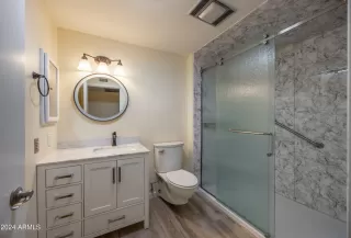 Photo #3: 6868009 Listing