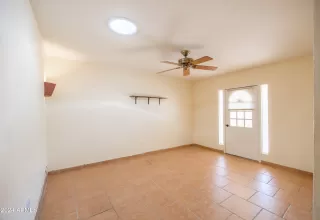 Photo #5: 6868009 Listing