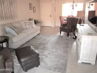 Photo #4: 6868056 Listing 