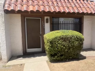 More Details about MLS # 6868057 : 6605 N 46TH LANE