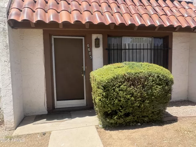 MLS: 6868057 Condo For Sale