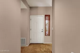 Photo #2: 6868168 Listing 