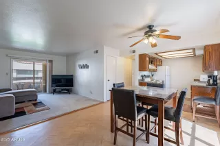 Photo #5: 6868280 Listing 