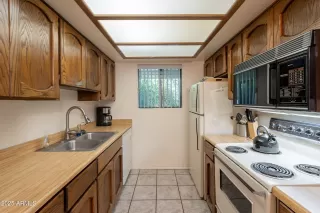 Photo #1: 6868281 Listing