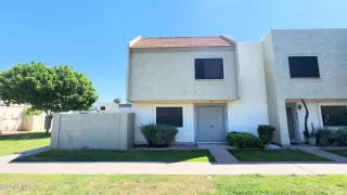 Photo #2: 6868298 Listing 