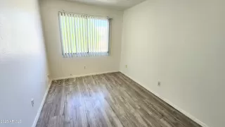 Photo #6: 6868298 Listing 