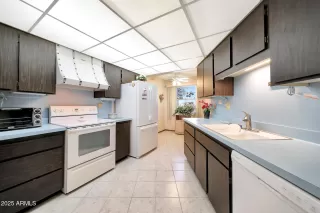 Photo #2: 6868350 Listing