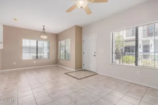 Photo #3: 6868385 Listing