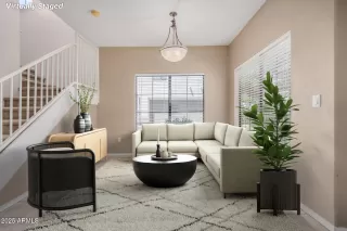 Photo #4: 6868385 Listing