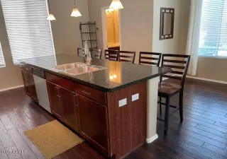 Photo #4: 6868414 Listing