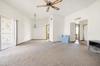 Photo #5: 6868628 Listing 