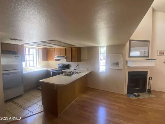 MLS: 6868668 Condo For Sale