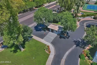 Photo #5: 6868684 Listing 