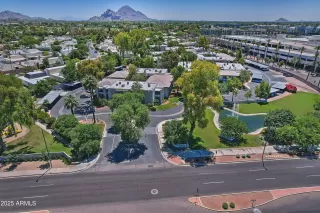 Photo #6: 6868684 Listing 