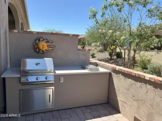 Photo #6: 6868705 Listing