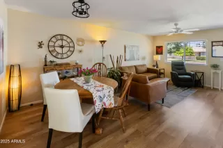 Photo #2: 6868730 Listing 