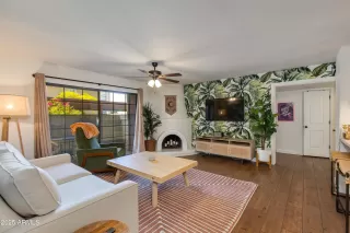 Photo #2: 6868773 Listing