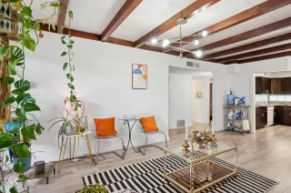 Photo #5: 6868790 Listing 