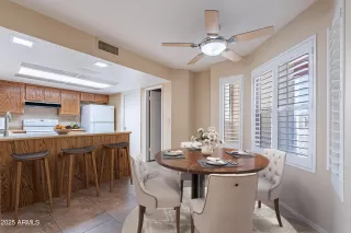 Photo #3: 6868851 Listing