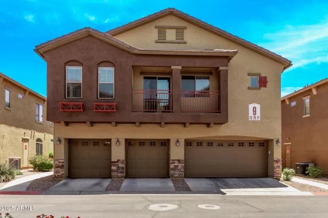 MLS: 6869104 Condo For Sale