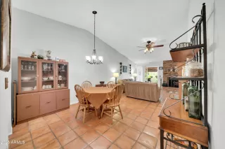 Photo #3: 6869169 Listing