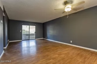 Photo #5: 6869179 Listing 