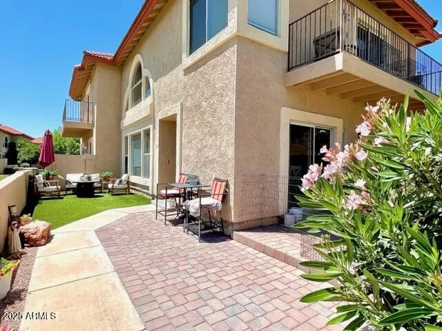 MLS: 6869367 Condo For Sale