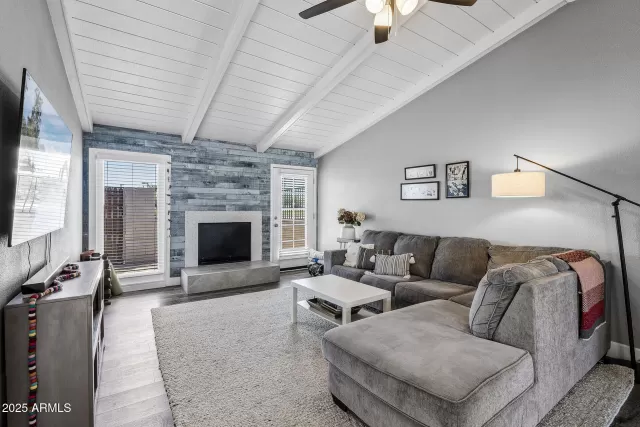 MLS: 6869641 Condo For Sale