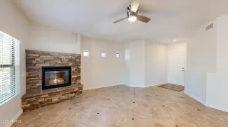 Photo #3: 6869729 Listing 