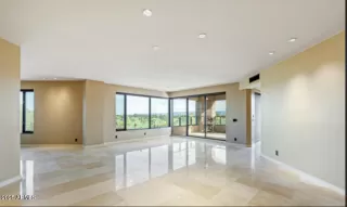 Photo #4: 6869856 Listing 