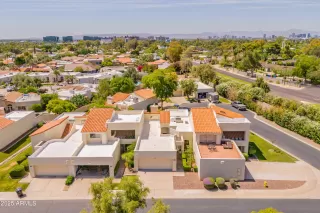 Photo #2: 6870213 Listing 