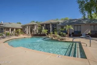 Photo #3: 6870639 Listing