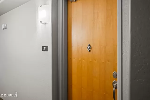 MLS: 6870777 Condo For Sale