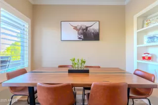 Photo #2: 6870850 Listing