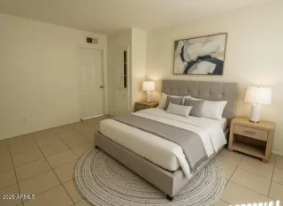 Photo #1: 6870872 Listing 