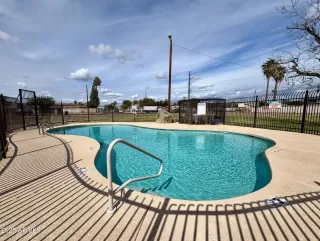 Photo #6: 6870872 Listing 