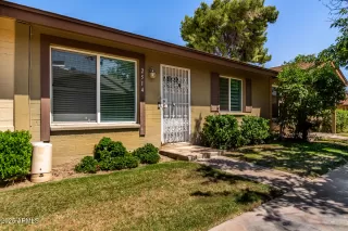 Photo #2: 6871061 Listing