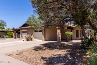 Photo #2: 6871207 Listing