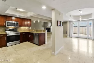 Photo #4: 6871218 Listing