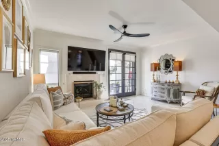 Photo #1: 6871371 Listing