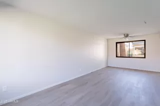 Photo #2: 6871972 Listing 