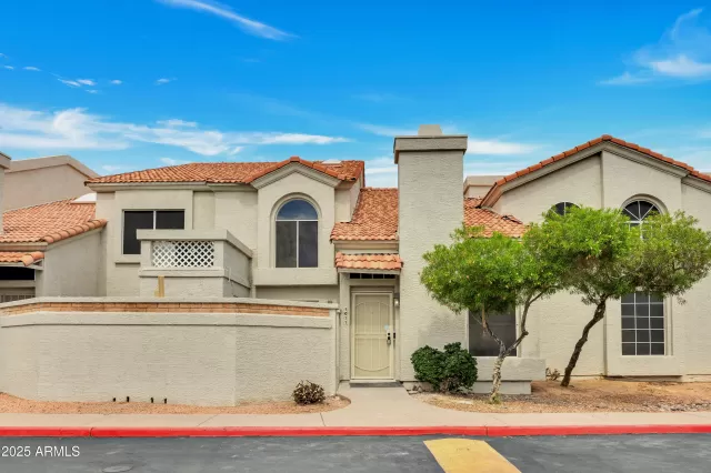 MLS: 6872054 Condo For Sale