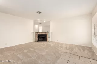 Photo #3: 6872148 Listing 