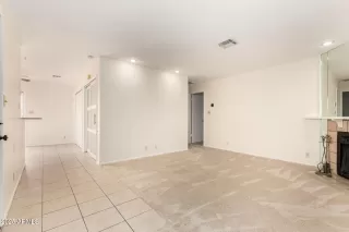 Photo #5: 6872148 Listing 